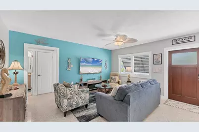 154 Crescent Drive, Anna Maria, FL 34216 - Photo 9