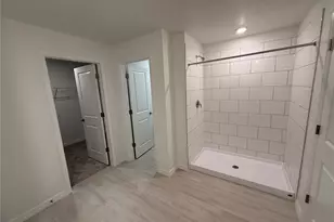 12426 Radiant Crystal Rose Pl, Parrish, FL 34219 - Photo 11