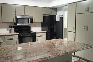 1016 Rhodes Ave, Sarasota, FL 34237 - Photo 21