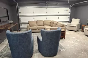 1016 Rhodes Ave, Sarasota, FL 34237 - Photo 31