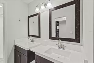 5618 Ashton Lake Dr, Sarasota, FL 34231 - Photo 11