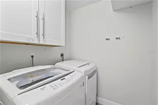 5618 Ashton Lake Dr, Sarasota, FL 34231 - Photo 17