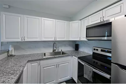 2901 26th Street W #320, Bradenton, FL 34205 - Photo 15