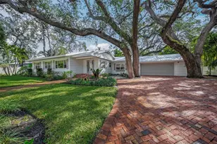 3331 Old Oak Dr, Sarasota, FL 34239 - Photo 5