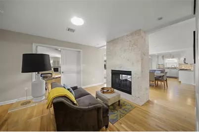 3331 Old Oak Drive, Sarasota, FL 34239 - Photo 17