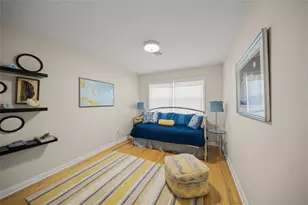 3331 Old Oak Dr, Sarasota, FL 34239 - Photo 25