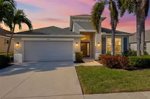 2235 Terracina Dr, Venice, FL 34292 - Photo 1