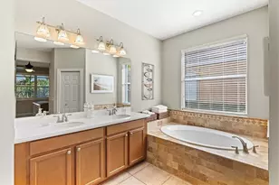 2235 Terracina Dr, Venice, FL 34292 - Photo 25