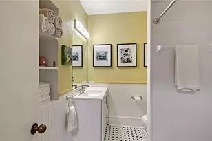 3615 Flores Ave, Sarasota, FL 34239 - Photo 19