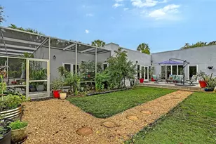 3615 Flores Ave, Sarasota, FL 34239 - Photo 21