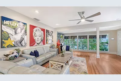 3615 Flores Avenue, Sarasota, FL 34239 - Photo 5