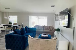 4497 Sanibel Way, Bradenton, FL 34203 - Photo 9