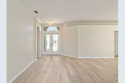 5166 Magnolia Pond Drive, Sarasota, FL 34233 - Photo 5