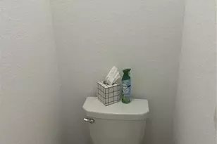 20398 Lagente Cir, Venice, FL 34293 - Photo 3