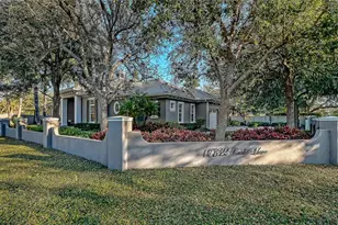 1732 Cunliff Ln, Sarasota, FL 34239 - Photo 3