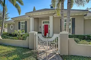 1732 Cunliff Ln, Sarasota, FL 34239 - Photo 3