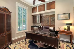 1732 Cunliff Ln, Sarasota, FL 34239 - Photo 23