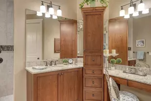 1732 Cunliff Ln, Sarasota, FL 34239 - Photo 21