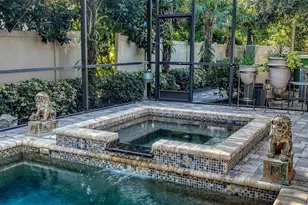 1732 Cunliff Ln, Sarasota, FL 34239 - Photo 33