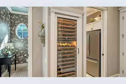 1732 Cunliff Lane, Sarasota, FL 34239 - Photo 15