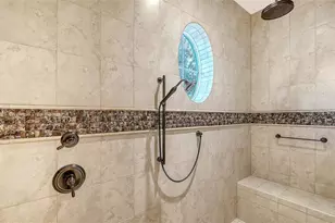 1732 Cunliff Ln, Sarasota, FL 34239 - Photo 31