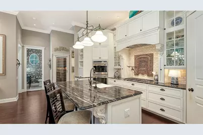 1732 Cunliff Lane, Sarasota, FL 34239 - Photo 13