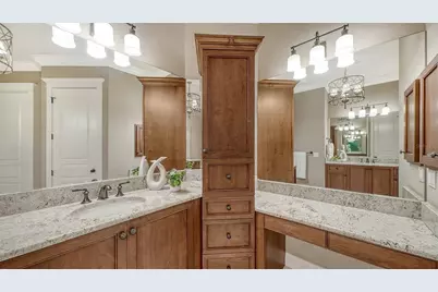 1732 Cunliff Lane, Sarasota, FL 34239 - Photo 29