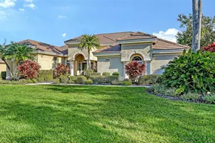 10084 Cherry Hills Ave Cir, Bradenton, FL 34202 - Photo 3