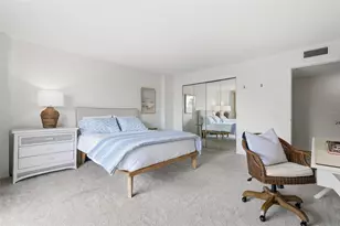 6415 Midnight Pass Rd, Sarasota, FL 34242 - Photo 31