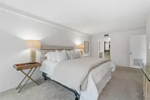 6415 Midnight Pass Rd, Sarasota, FL 34242 - Photo 25