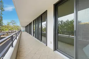 6415 Midnight Pass Rd, Sarasota, FL 34242 - Photo 11