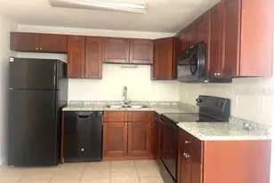 1856 Debbie St, Sarasota, FL 34231 - Photo 5