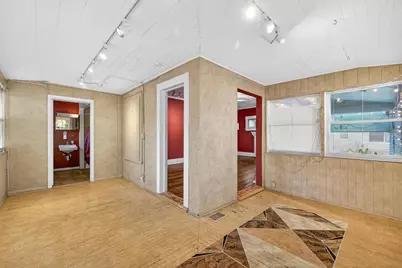 1019 10th Avenue W, Bradenton, FL 34205 - Photo 11