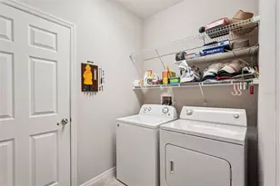 4127 Cascade Falls Dr, Sarasota, FL 34243 - Photo 27