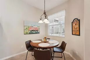 4127 Cascade Falls Dr, Sarasota, FL 34243 - Photo 15