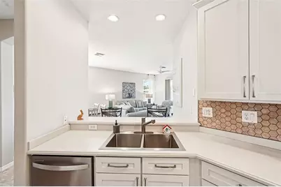 4127 Cascade Falls Drive, Sarasota, FL 34243 - Photo 13