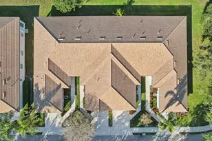 4127 Cascade Falls Dr, Sarasota, FL 34243 - Photo 35