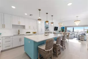 1750 Benjamin Franklin Dr, Sarasota, FL 34236 - Photo 5