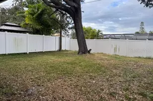 1815 2nd Ave E, Bradenton, FL 34208 - Photo 3