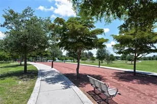 2604 Wirts Ct, Sarasota, FL 34237 - Photo 41