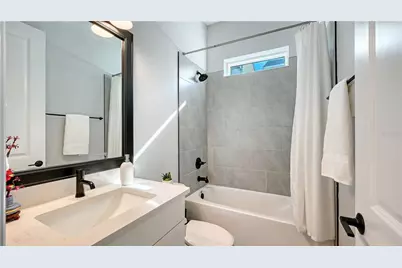 2604 Wirts Court, Sarasota, FL 34237 - Photo 21