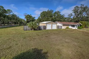 1012 66th St E, Bradenton, FL 34208 - Photo 5