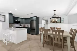 6201 Holmes Blvd, Holmes Beach, FL 34217 - Photo 11