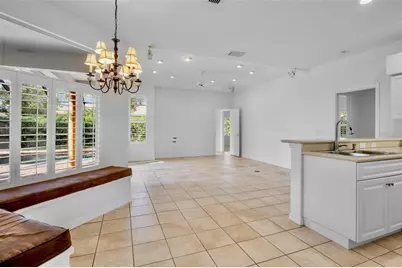 5278 Far Oak Circle, Sarasota, FL 34238 - Photo 11