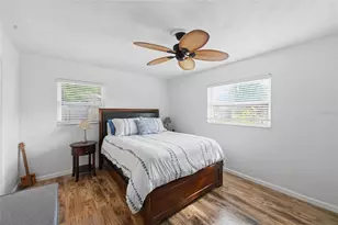 2651 Leafy Ln, Sarasota, FL 34239 - Photo 21