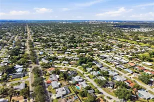 2651 Leafy Ln, Sarasota, FL 34239 - Photo 39