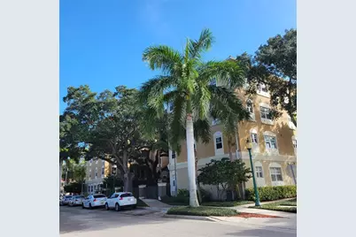 1268 11th Street #2202, Sarasota, FL 34236 - Photo 1