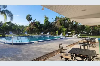 4924 Live Oak Circle #115, Bradenton, FL 34207 - Photo 15