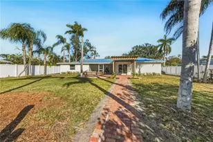 6911 9th Ave NW, Bradenton, FL 34209 - Photo 25