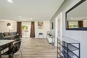 3015 Vinson Ave, Sarasota, FL 34232 - Photo 9